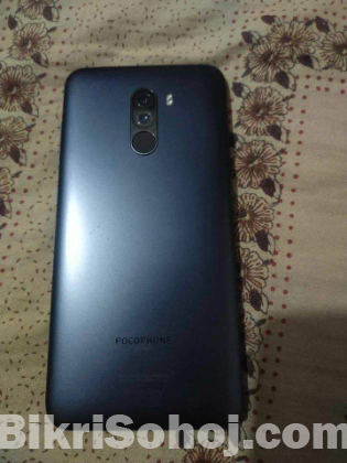 Pocophone F1 8/256GB